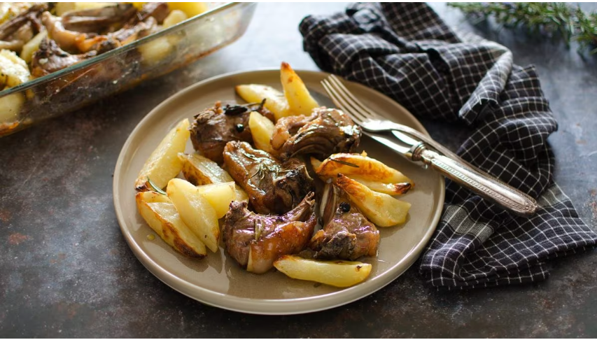 Agnello Al Forno Con Le Patate La Ricetta Tradizionale Del Secondo Di